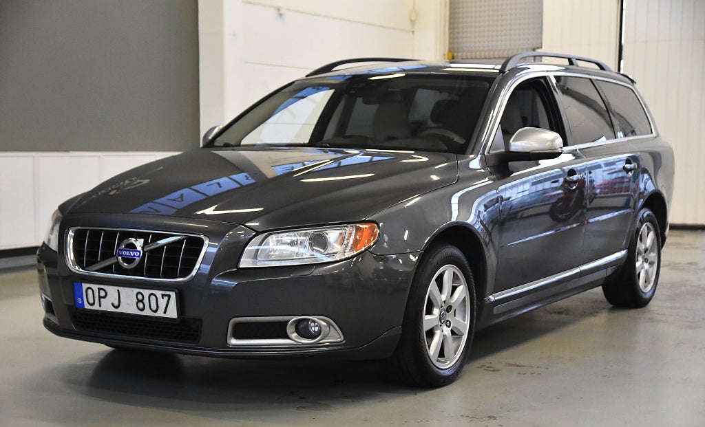 Volvo V70 D3 Geartronic Momentum NYSERVAD P-SENSORER