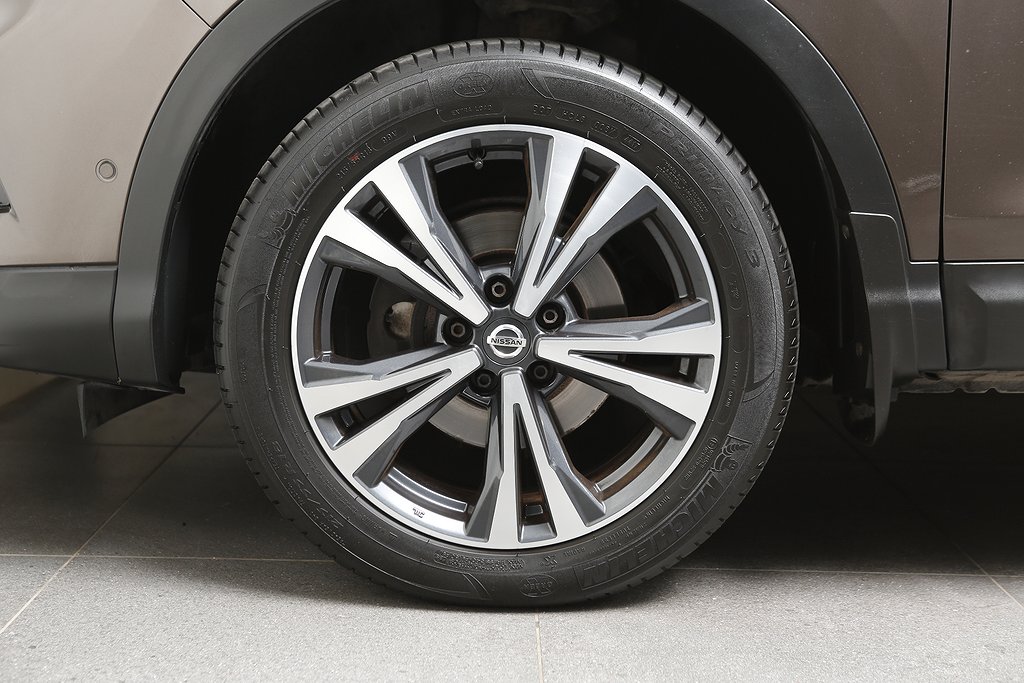 Nissan Qashqai 1,2 DIG-T 115hk Navi 360° Kamera Dragkrok 2018