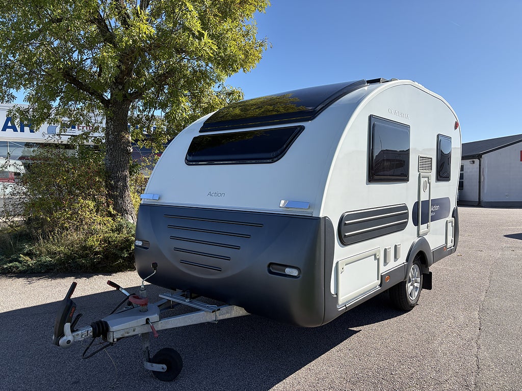 Adria ACTION 361LH (tält,markis,solcell)