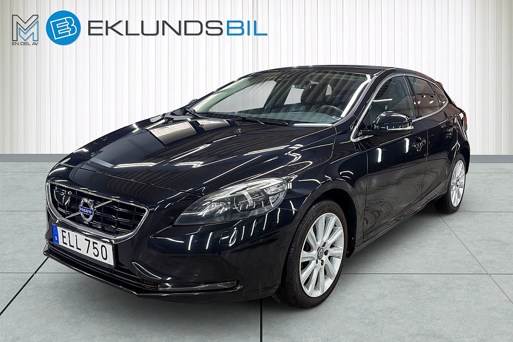 Volvo V40 2015