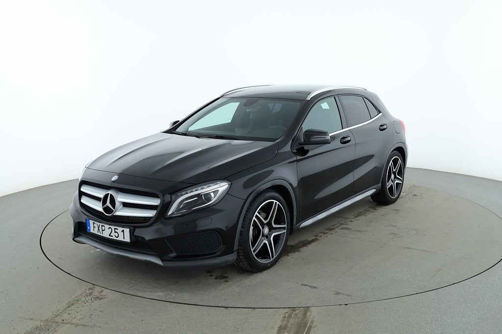 Mercedes-Benz E63 AMG Line / Värmare, Backkamera