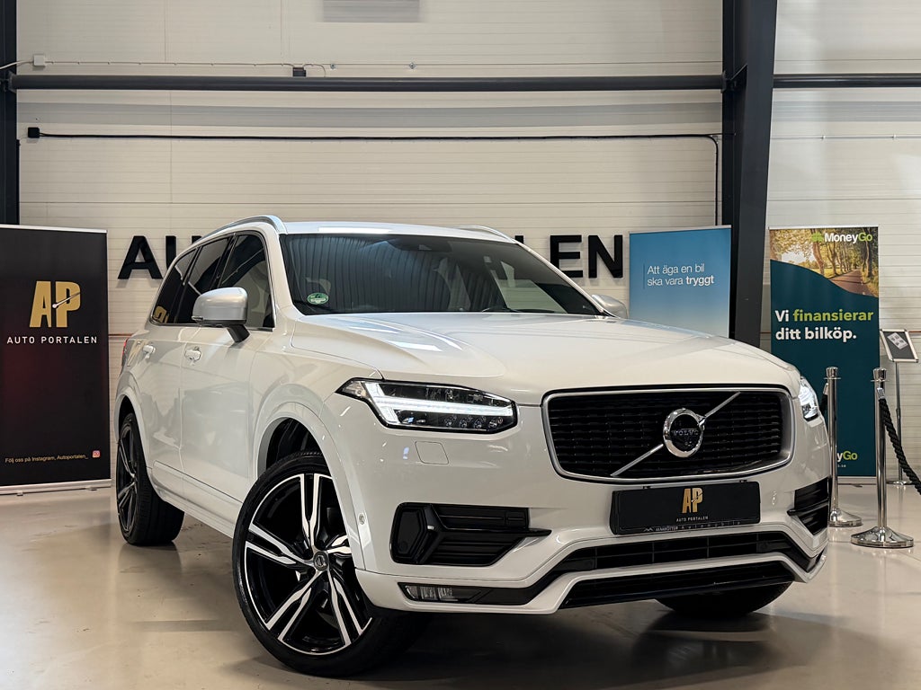 Volvo XC90 D5 AWD R-Design B&W ljud Luftfjädring *SE SPEC