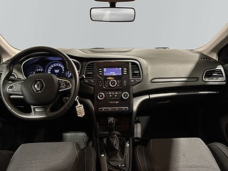 Renault Mégane 1.5 dCi Farthållare ISOFIX MOMS S&V-däck