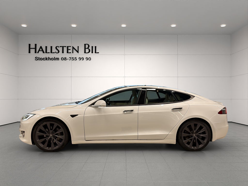Tesla Model S Long Range AWD Raven Moms 1 Ägare Panorama Svensksåld