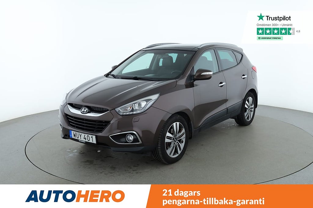 Hyundai ix35 2.0 CRDi Business Premium 4WD / Pano, Kamera