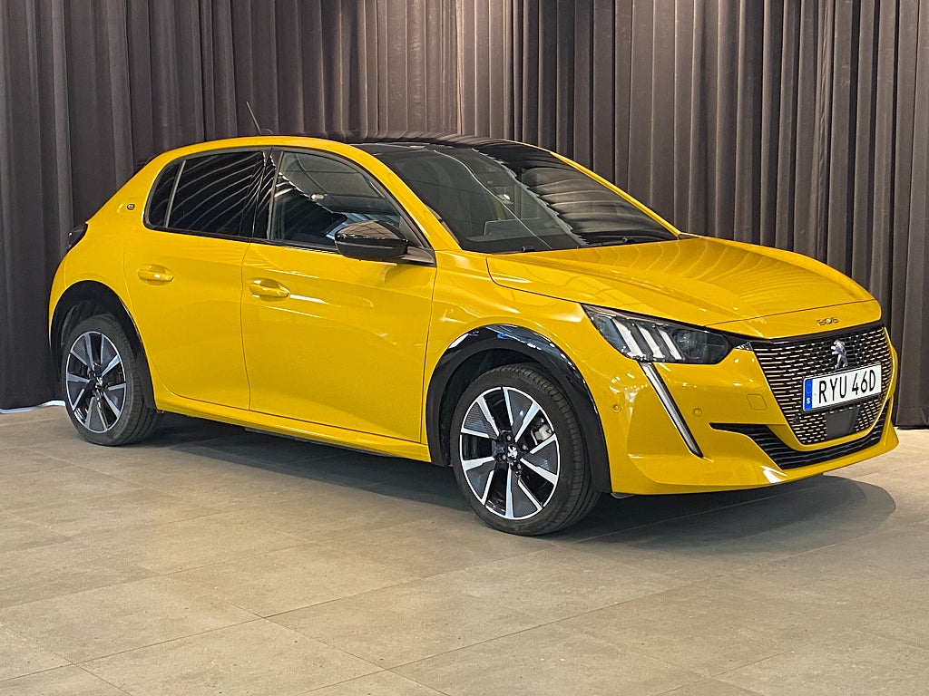 Peugeot E-208  GT PACK VINTERHJUL OCH SERVICE INGÅR