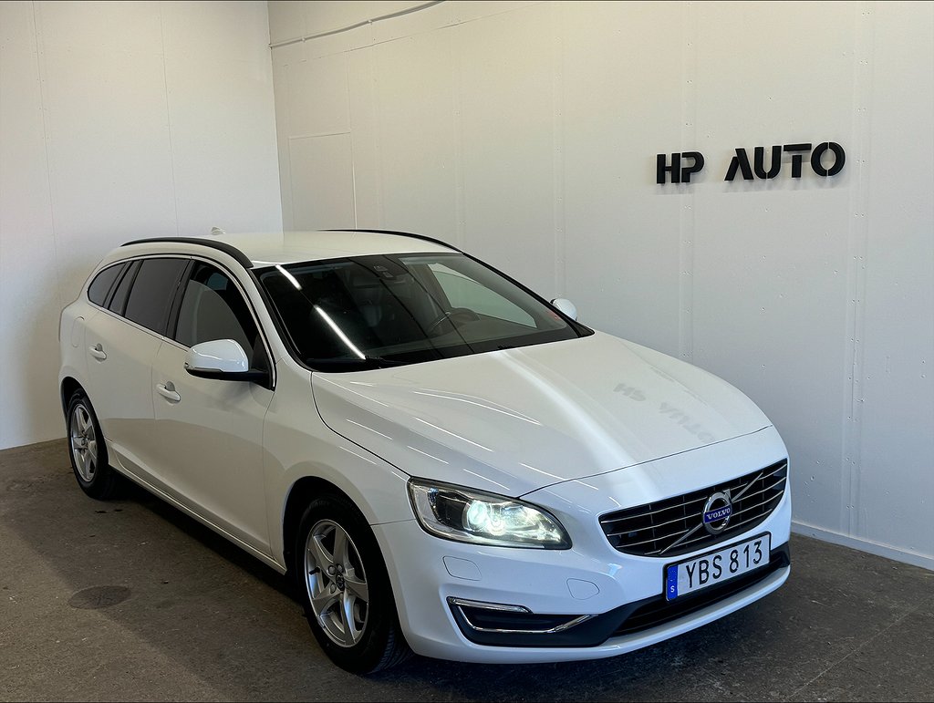 Volvo V60 D4 AWD 190hk Momentum Drag D-värm Voc