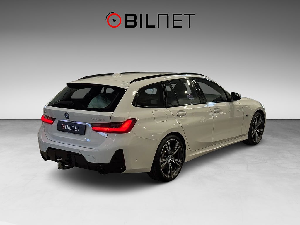 BMW 330e xDrive Touring Aut M Sport HIFI 19" ACC El-drag Moms