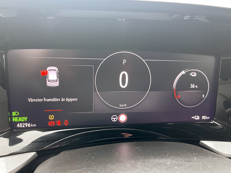 Bild på Opel Mokka-e Ultimate 50kWh 136hk Aut B-KAMERA CARPLAY 