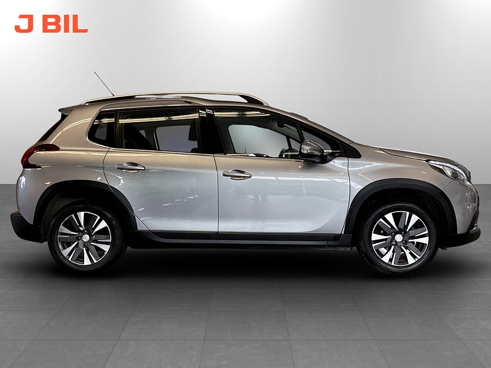 Bild på Peugeot 2008 Allure 1.2 PT 82hk DRAG CARPLAY