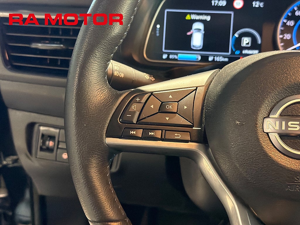 Nissan Leaf Tekna | 40kWh | 360° | Bose | Värmepump | Navi | Moms 2023