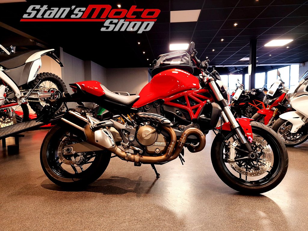 Ducati Monster 821 ABS 