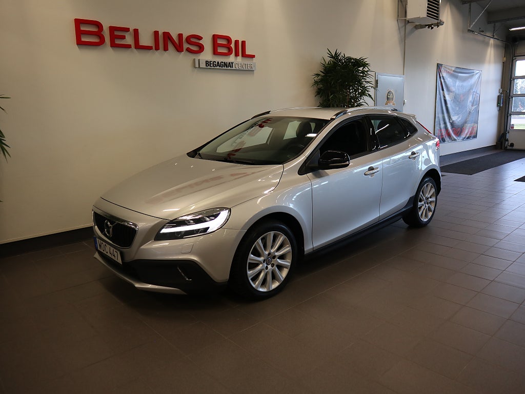 Volvo V40 Cross Country D3 Aut 150hk Momentum