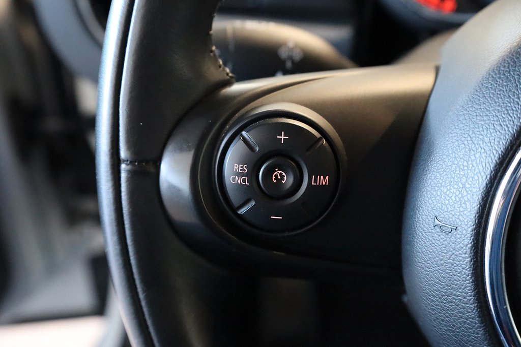 MINI Clubman Cooper Aut Salt II Navi Connected Nyservad 2019