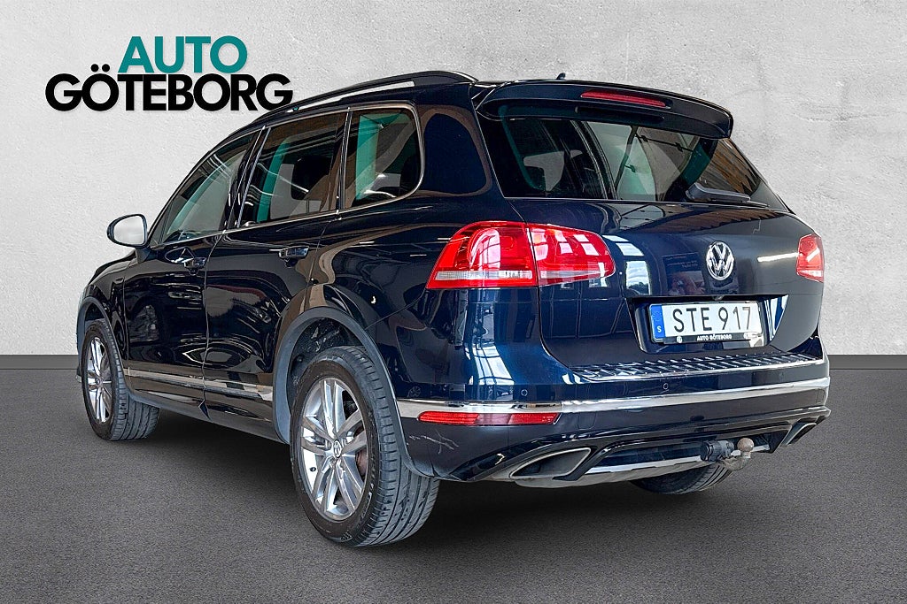 Volkswagen Touareg 3.0 V6 TDI DPF BMT 4Motion R-Line B-Kamera  2-ägare