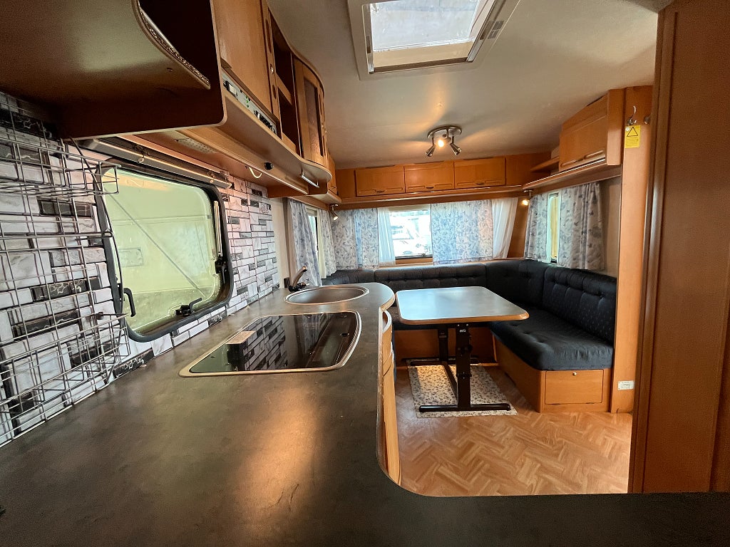 Adria Unica 502 UP / Köp nu – hämta till våren! - Adria