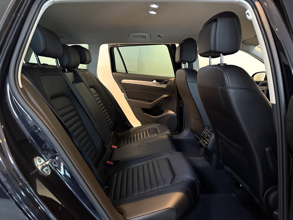 Volkswagen Passat Sportscombi 2.0 TDI DPF SCR BMT 4Motion GT COCKPIT VÄRM