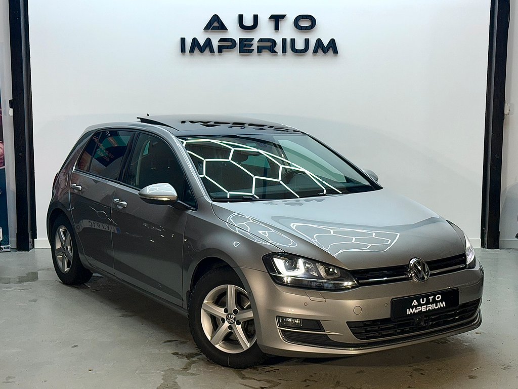 Volkswagen Golf 1.4 TSI Highline Keyless Pano Drag Kamera