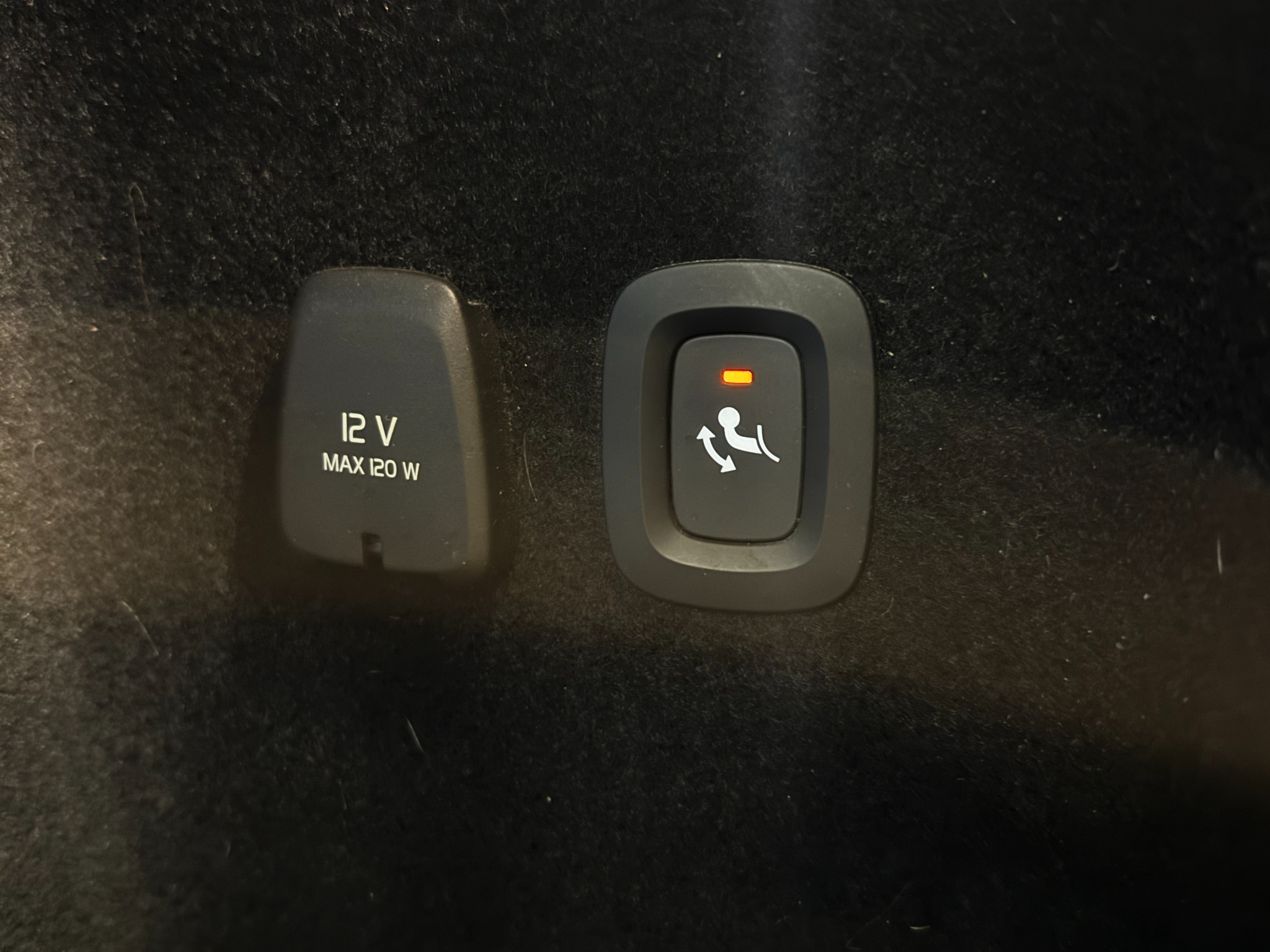 Volvo V60 Cross Country 2022, bild 6/52