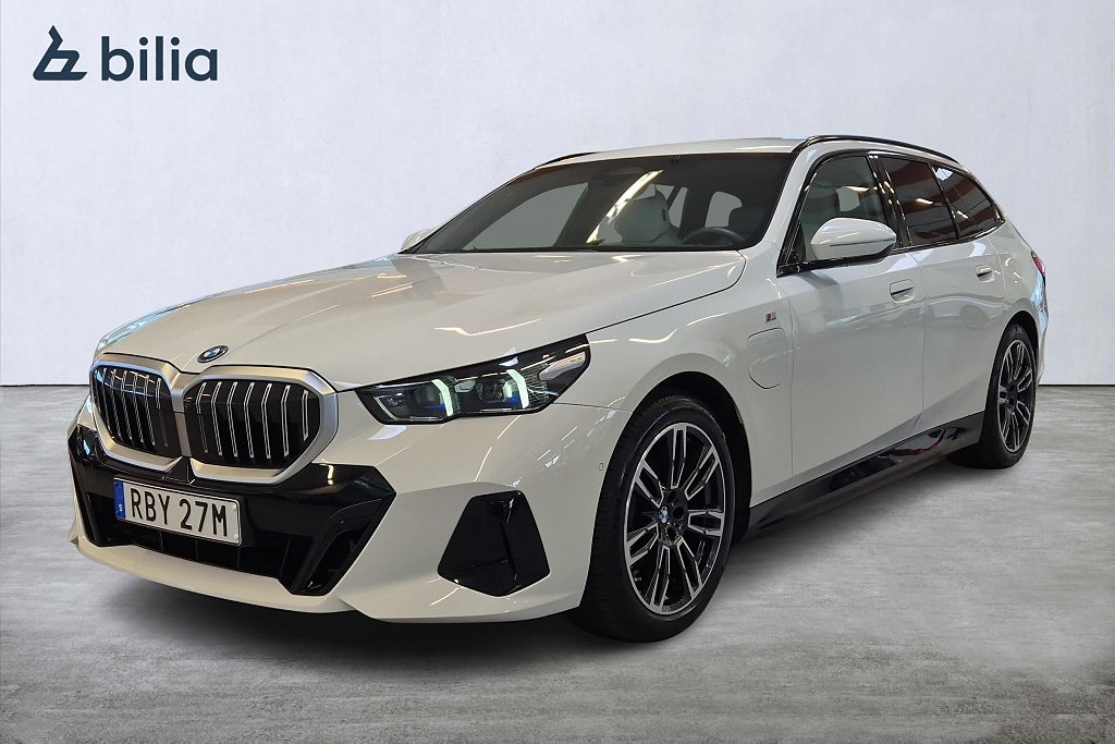 BMW 530e xDrive Touring M Sport Business M-Sport Innovation 