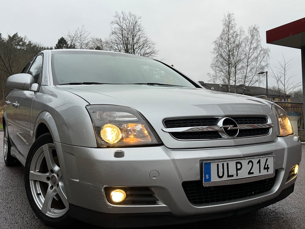 Opel Vectra GTS 3.2 V6 211HK Automat Nybesiktad 