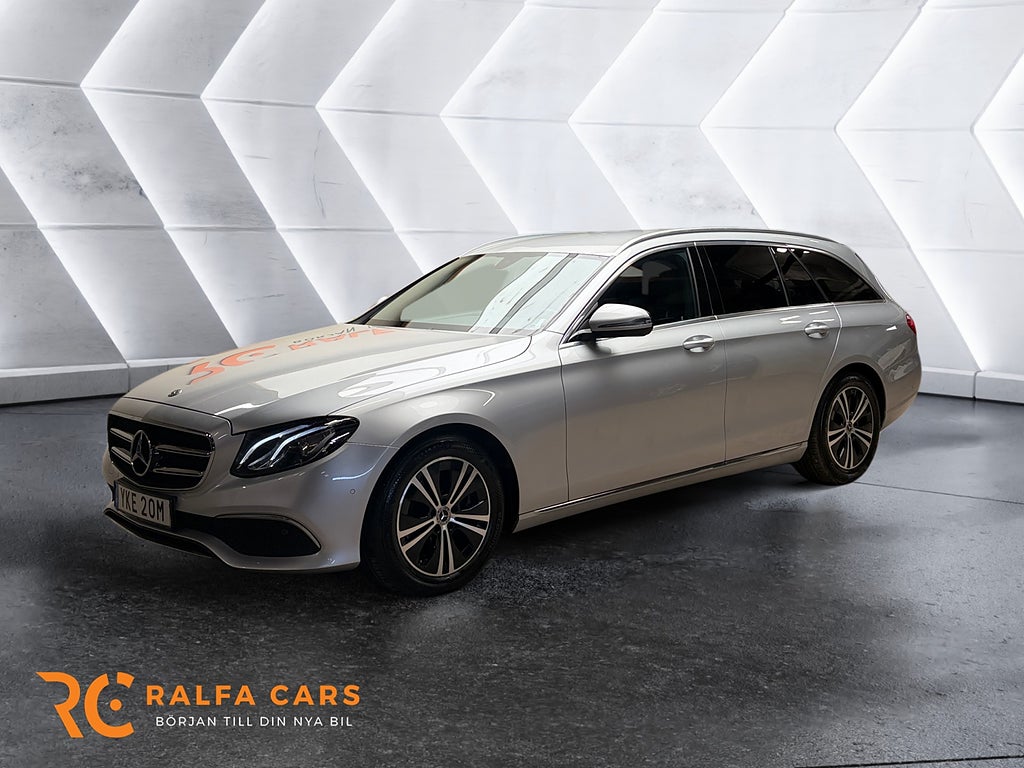 Mercedes-Benz E 220 T d 4M Widescreen Drag Värmare Kamera