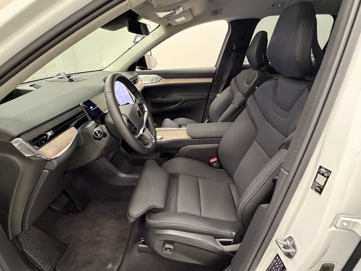 Volvo EX90 2026, kuva 7/10