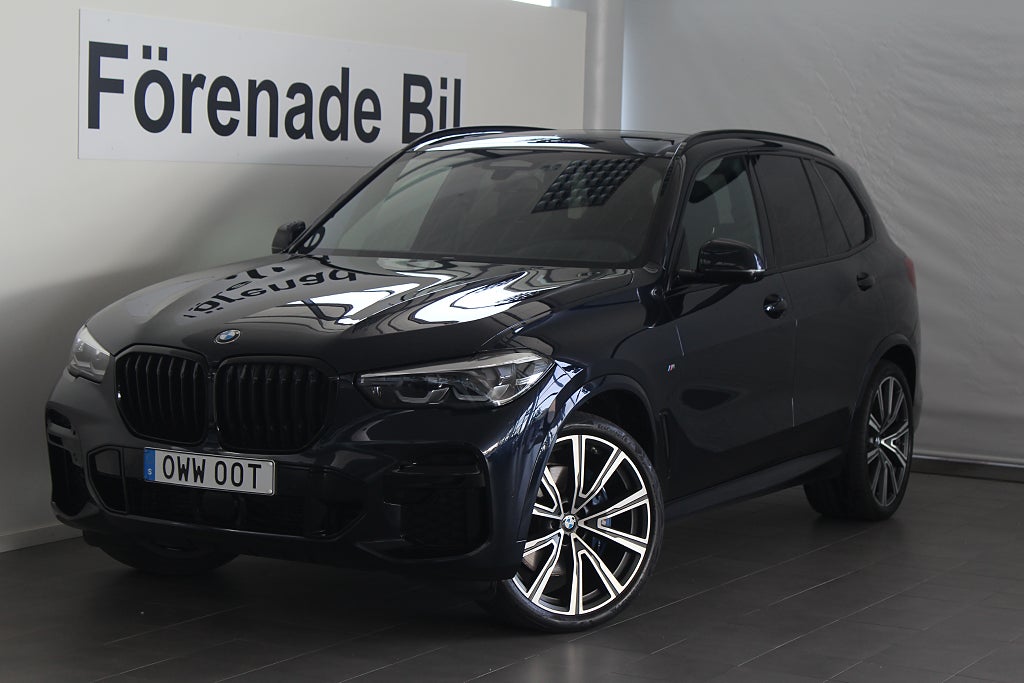 BMW X5 xDrive40i M Sport Panorama H/K Värmare Fri Service*