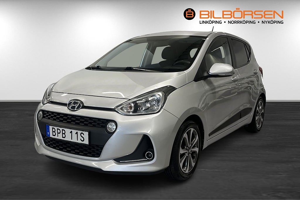Hyundai i10 1.2 Manuell Premium 87hk (Nya s-däck, Rattvärme)