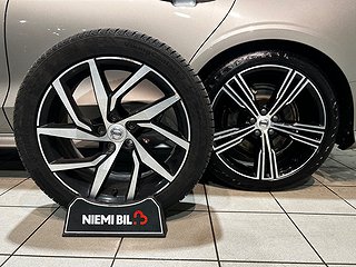 Volvo V60 T6 AWD Inscription Pvärm Pano 360° VoC GPS HuD SoV