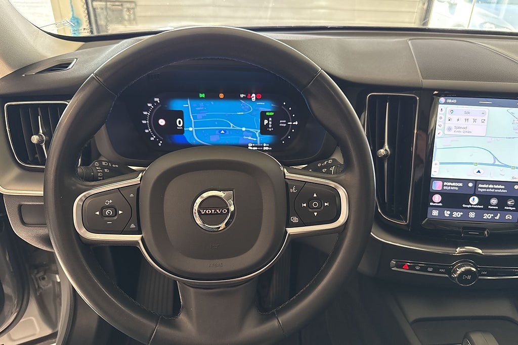 Volvo XC60 Recharge T6 AWD Aut Core Edition V-hjul Pano Kamera Nav miniatyr 20