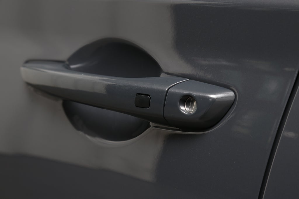 Hyundai i30 N-Line MHEV Kombi Automat Kamera Navi Carplay fd. demo 2025