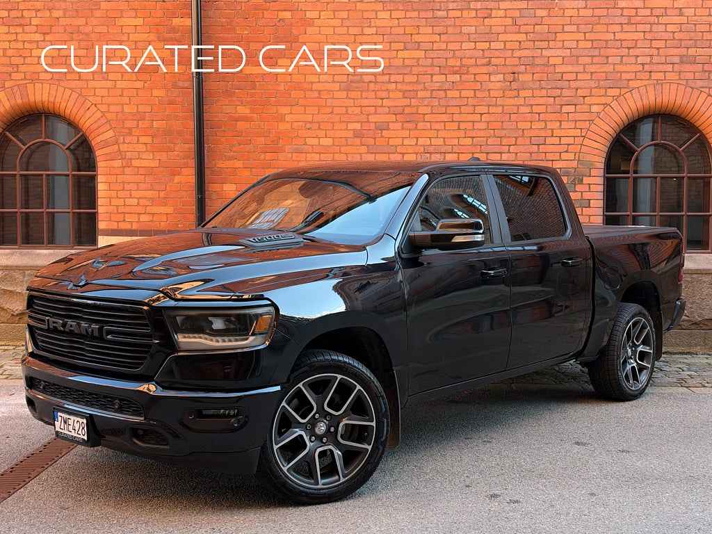 RAM 1500 Crew Cab 5.7 V8 HEMI 4x4 Sport/ Panorama/ Luft/ Alpine