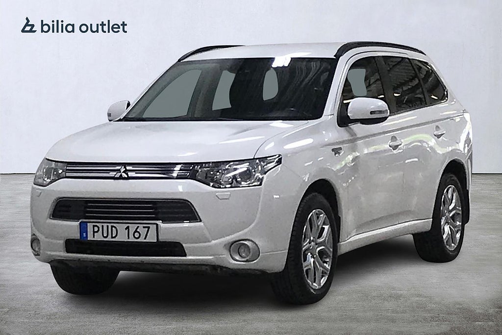 Mitsubishi Outlander PHEV CVT Business 203hk Navi Drag Backkamera