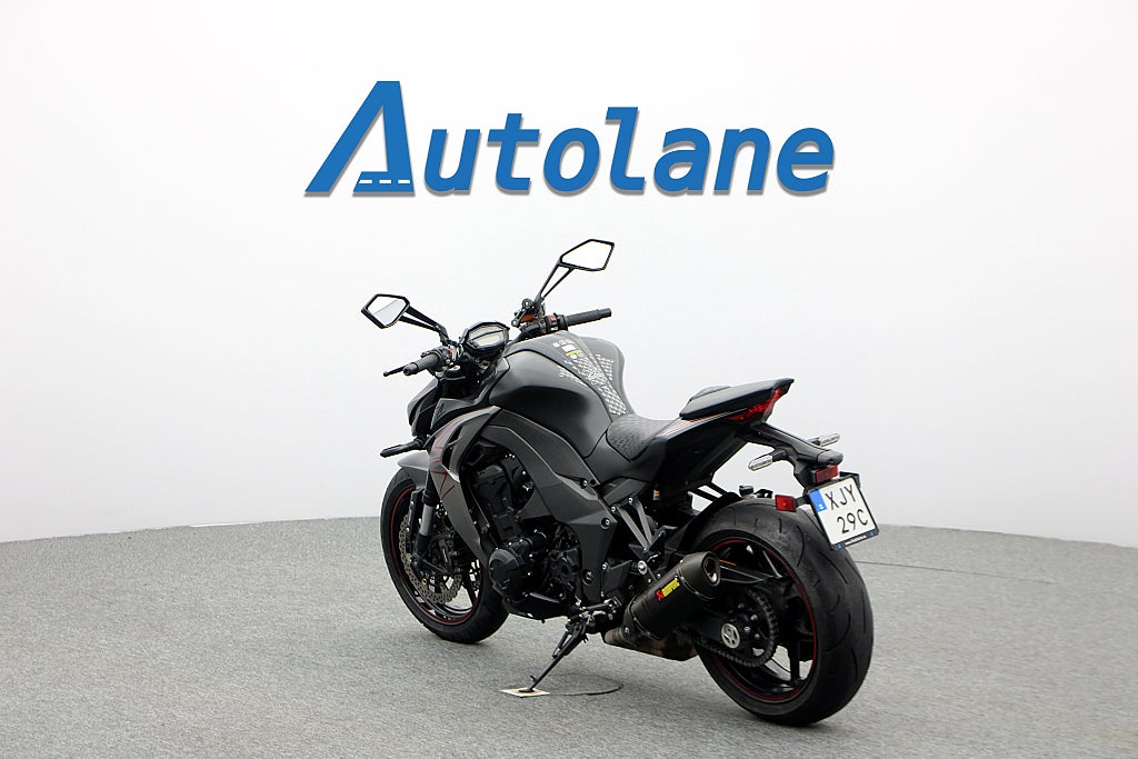 Kawasaki Z1000 *Akrapovic Värmehandtag