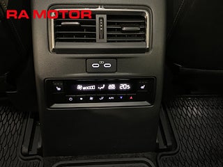 SUV Mazda CX-80 24 av 25