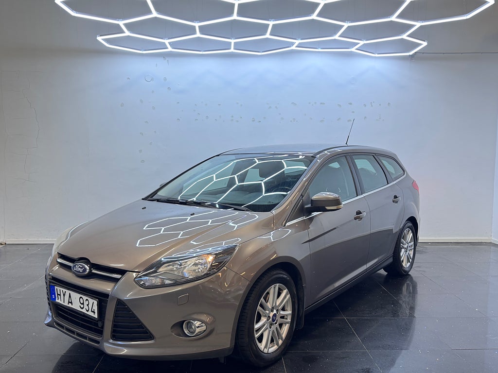 Ford Focus Kombi 1.0 EcoBoost Titanium-1ägare-0%ränta-Euro 5