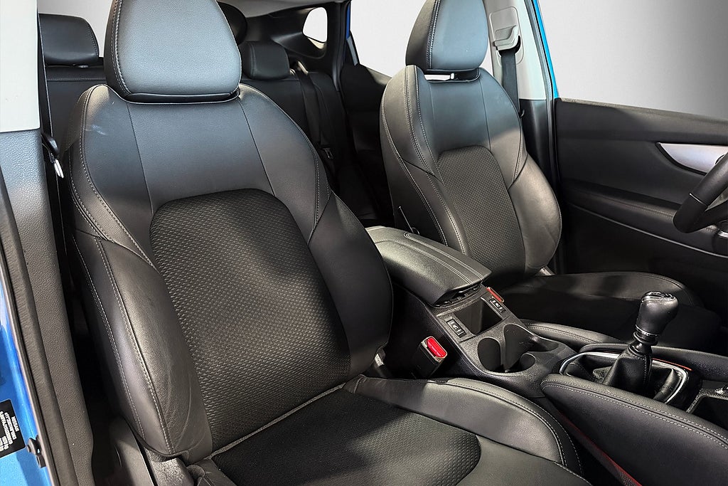 Nissan Qashqai 1.3 DIG-T 140hk | Tekna Design | Panorama | Navi | 360°