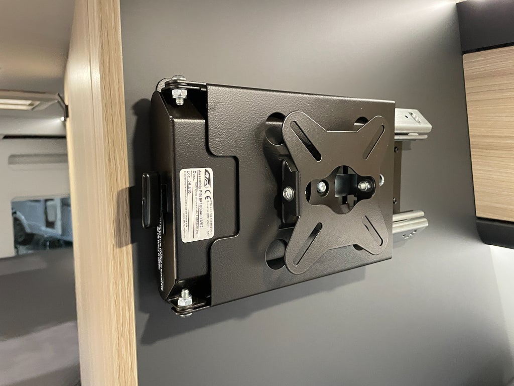 Sun Living V 65 GX / Dieselvärme / Höj & Sänkbarsäng / Automat / B-körkort/ - Sun Living