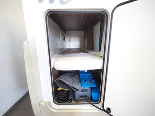 Husbil-halvintegrerad CI Magis 74 xt 6 av 22