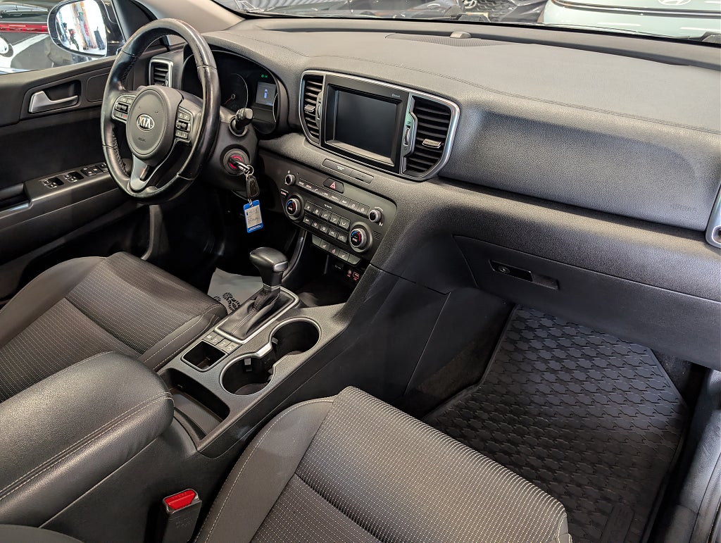 Kia Sportage 2.0 CRDi AWD Advance SoV thumbnail