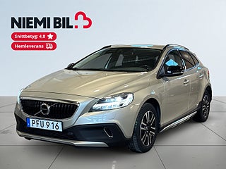 Volvo V40 Cross Country T4 AWD Aut Business Advanced Drag Kamera Navi Psens S&V – bild 1