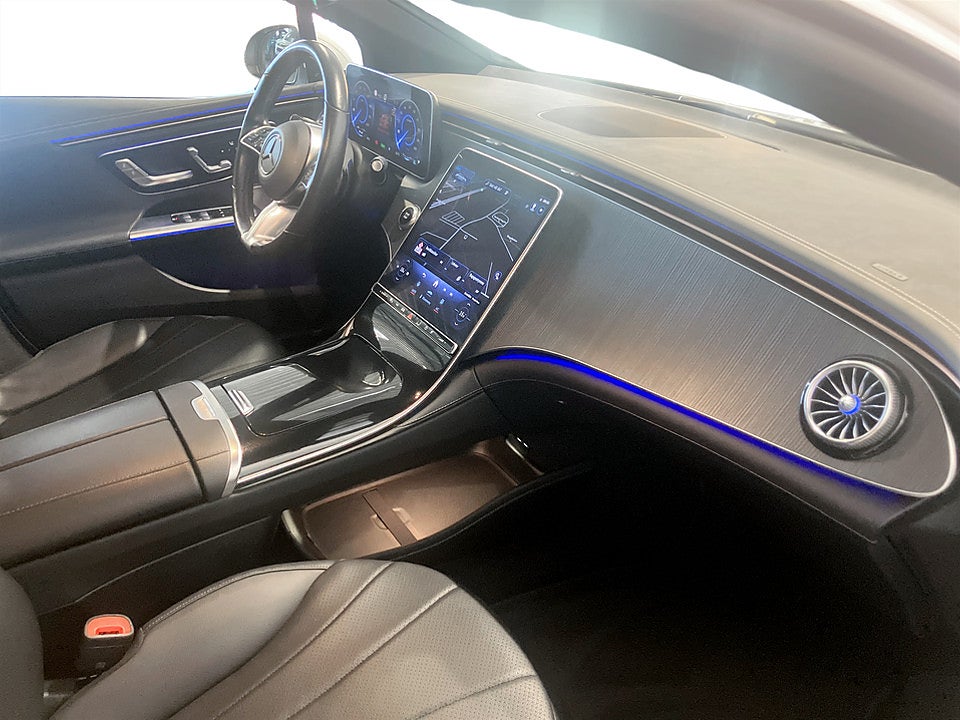 Bild på Mercedes-Benz EQE300 300 Electric Art Line 89kWh 245hk Aut BURMESTER