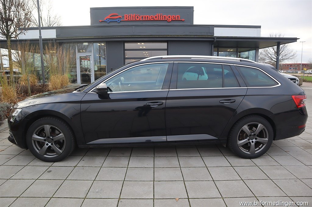 Skoda Superb 1.4 TSI PHEV Kombi 218hk DSG Hybrid Skinn Navi Style Business Ed