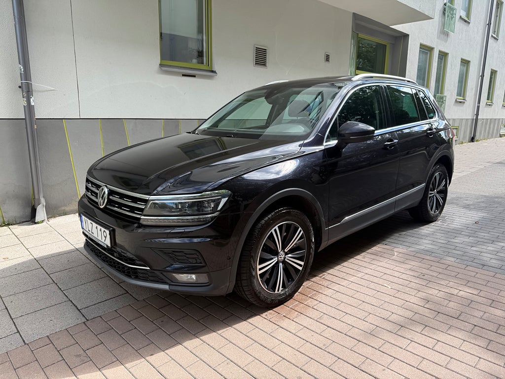 Volkswagen Tiguan 2.0 TDI DPF SCR 4Motion GT Euro 6 Panorama Drag