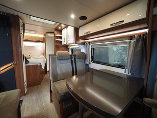 Husbil-halvintegrerad Hobby Optima De Luxe T65 HFL 9 av 18