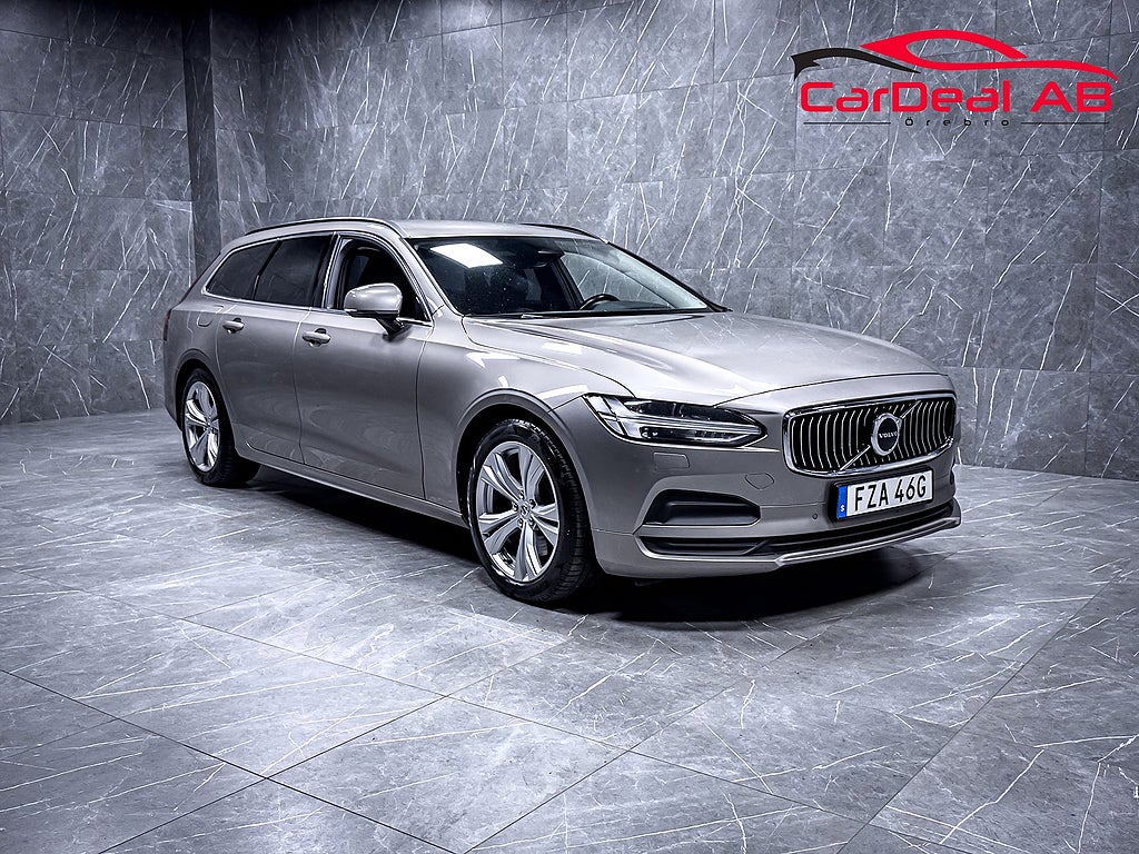 Volvo V90 B4 Momentum Advanced Kamera BLIS CarPlay Navi Drag MOMS