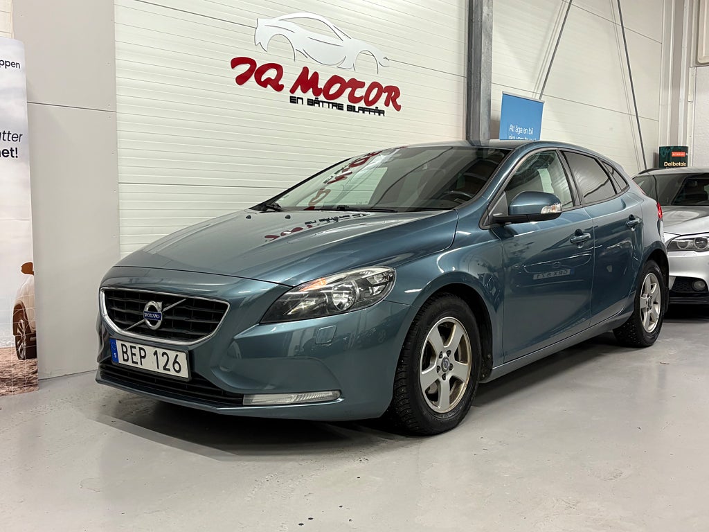 Volvo V40 D2 Kinetic Euro 5 *Dragkrok*