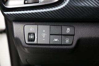 Halvkombi Kia Rio 8 av 20
