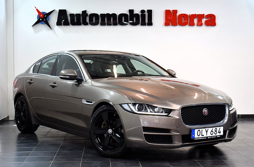 Jaguar XE 20d Auto GPS D-värme Skinn B-Kamera Entry Key  